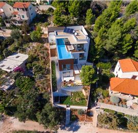 5 bedroom villa with heated infinity pool and sea views near Milna, Brac Island, sleeps 10